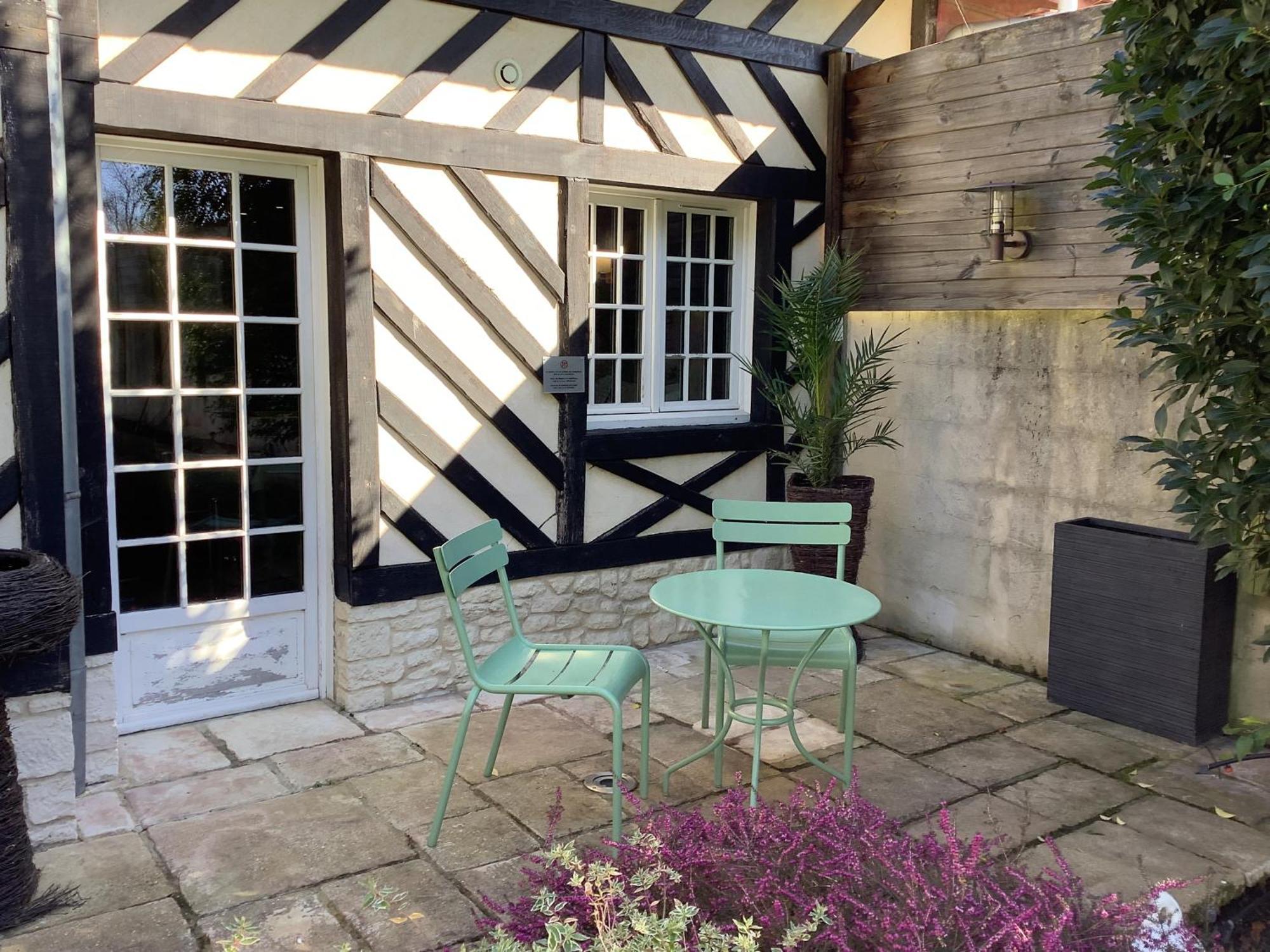 Manoir De La Croix-Sonnet Acomodação com café da manhã Trouville-sur-Mer Quarto foto